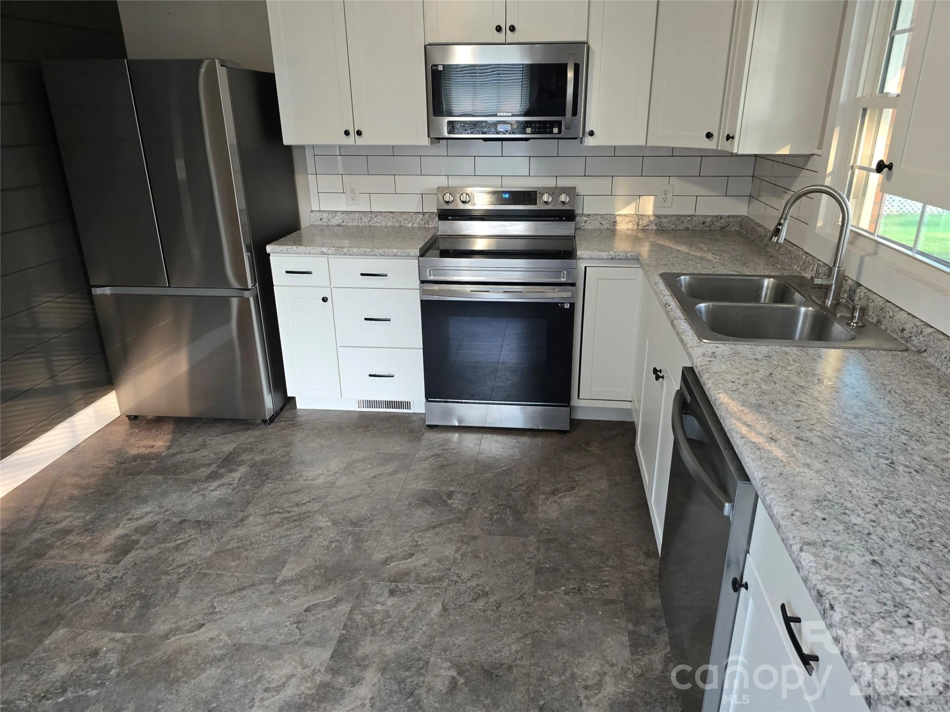 127 Northview Dorsey Street - Photo 13