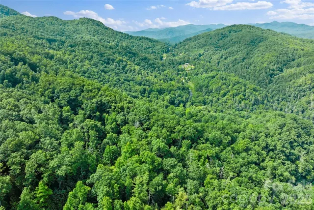 TBD Bear River Lodge Trail, Marshall, NC, 28753