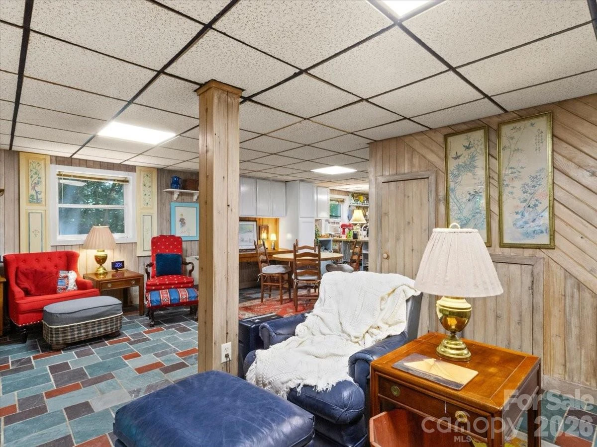 119 Fox Den Road - Photo 13