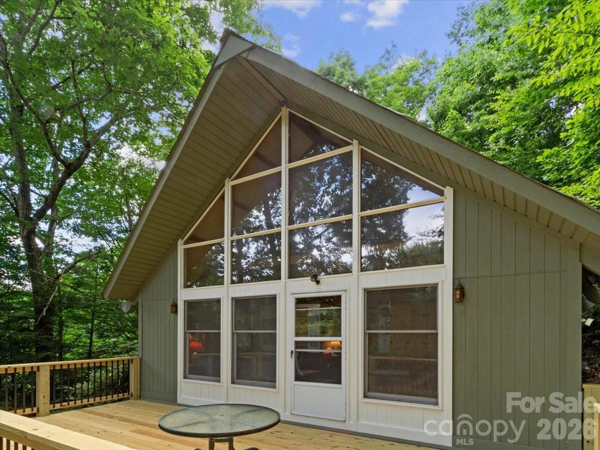 119 Fox Den Road - Photo 2