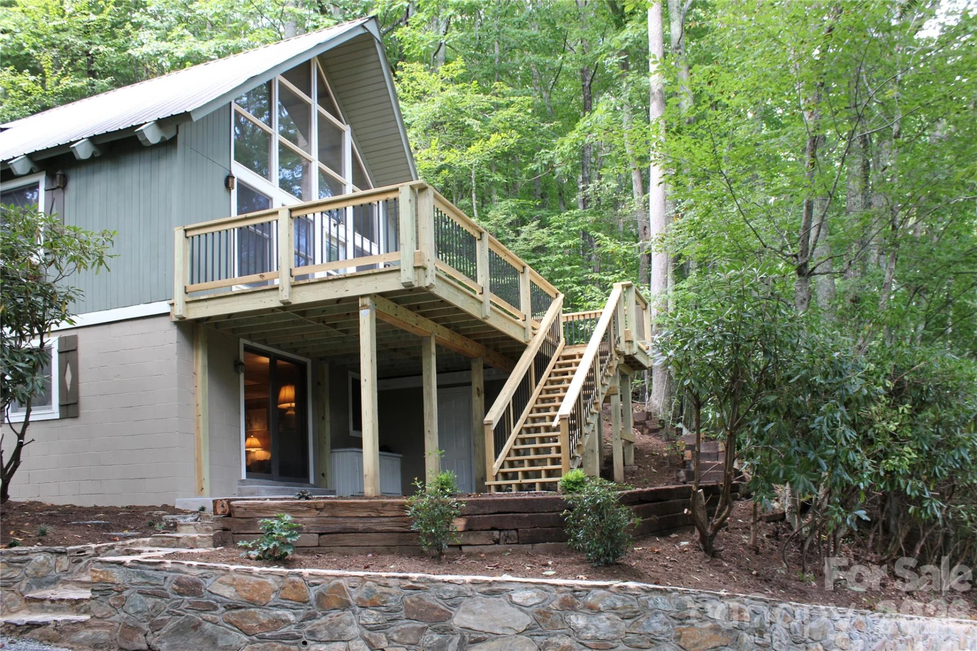119 Fox Den Road