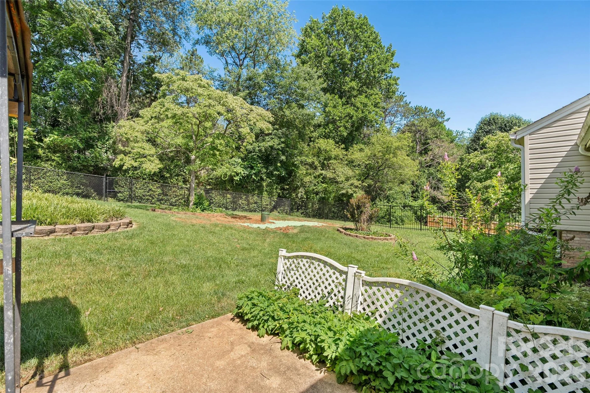 519 Nellie John Drive - Photo 43
