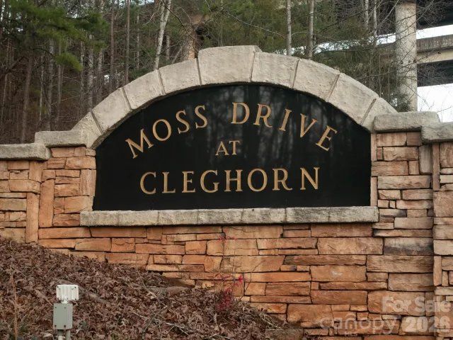 00 Moss Drive