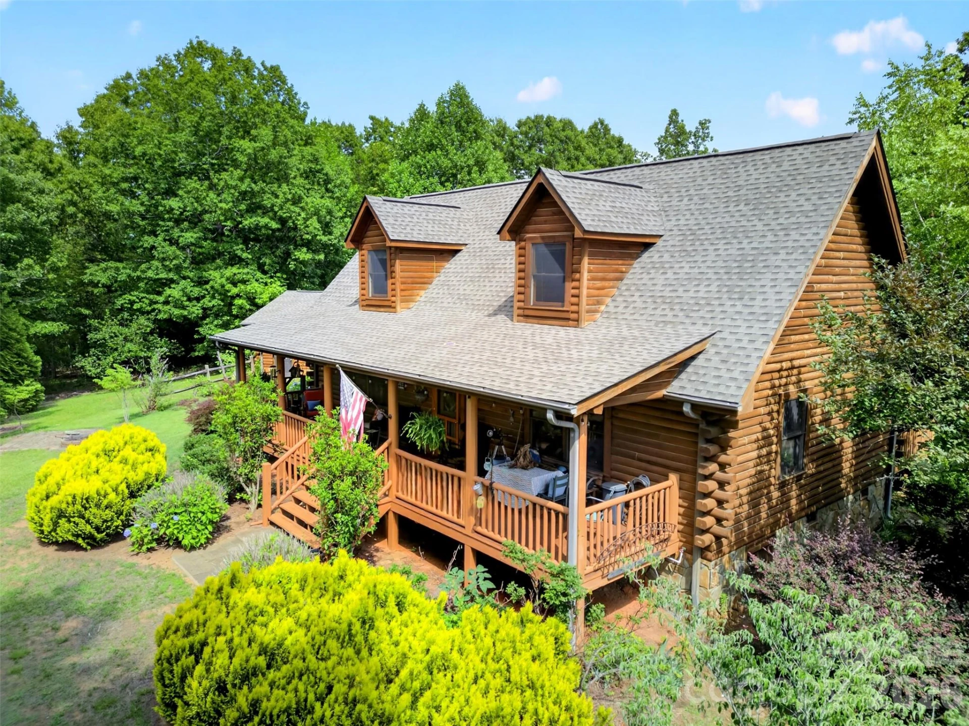 535 N Highland Road - Photo 2