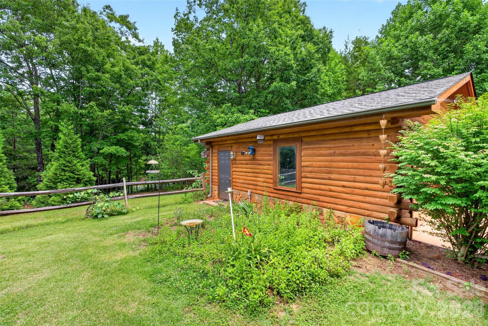 535 N Highland Road - Photo 39