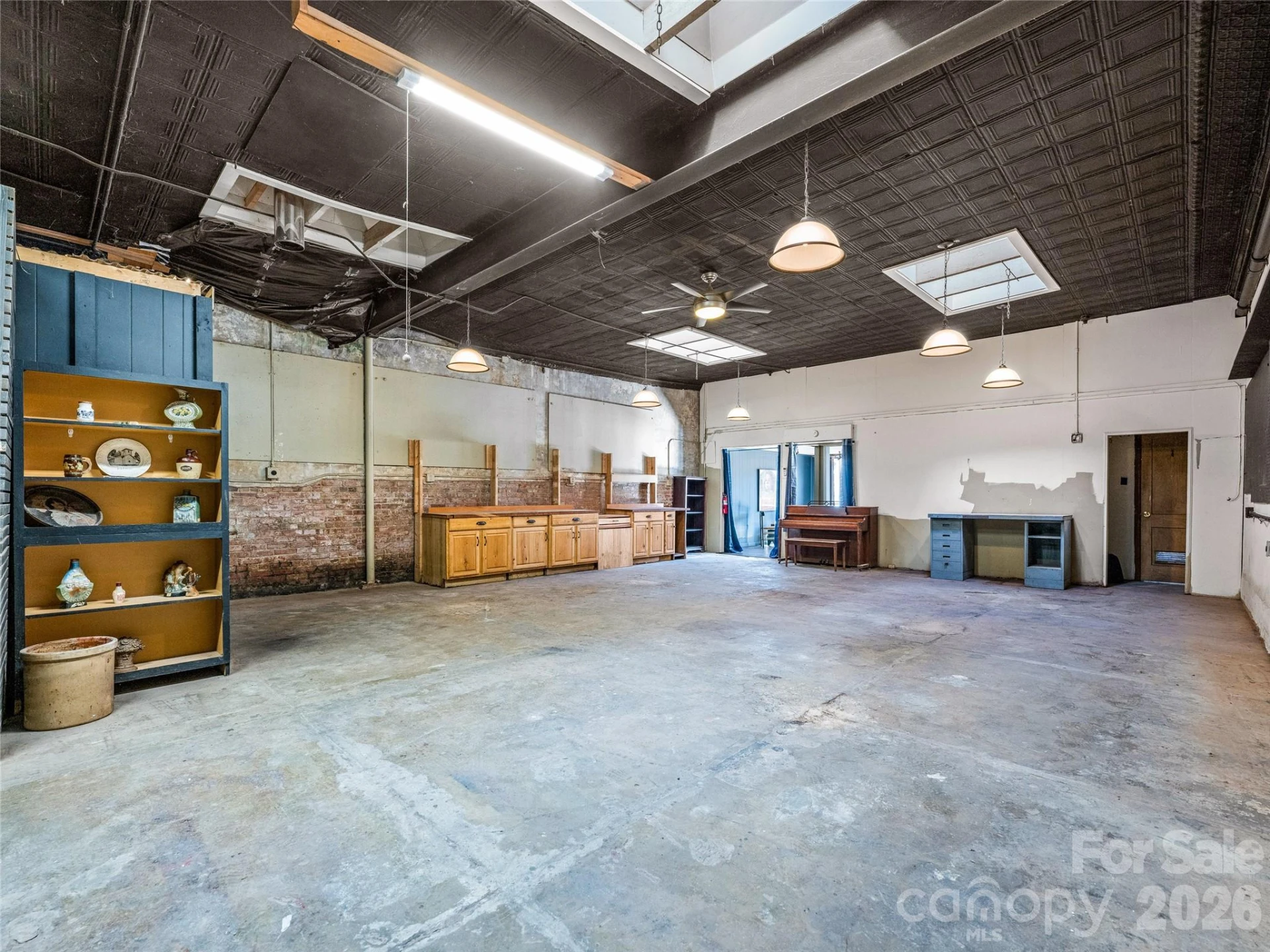 204 Sutton Avenue - Photo 14