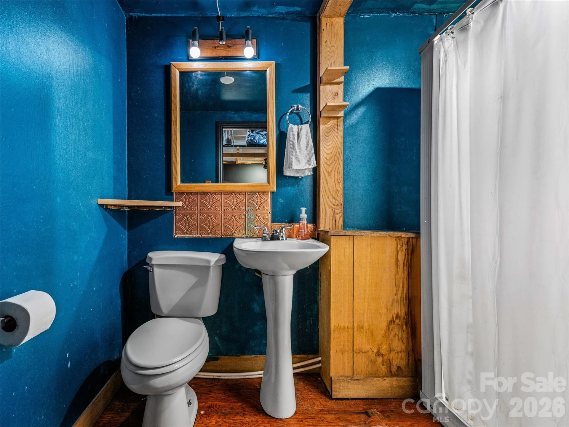 204 Sutton Avenue - Photo 17