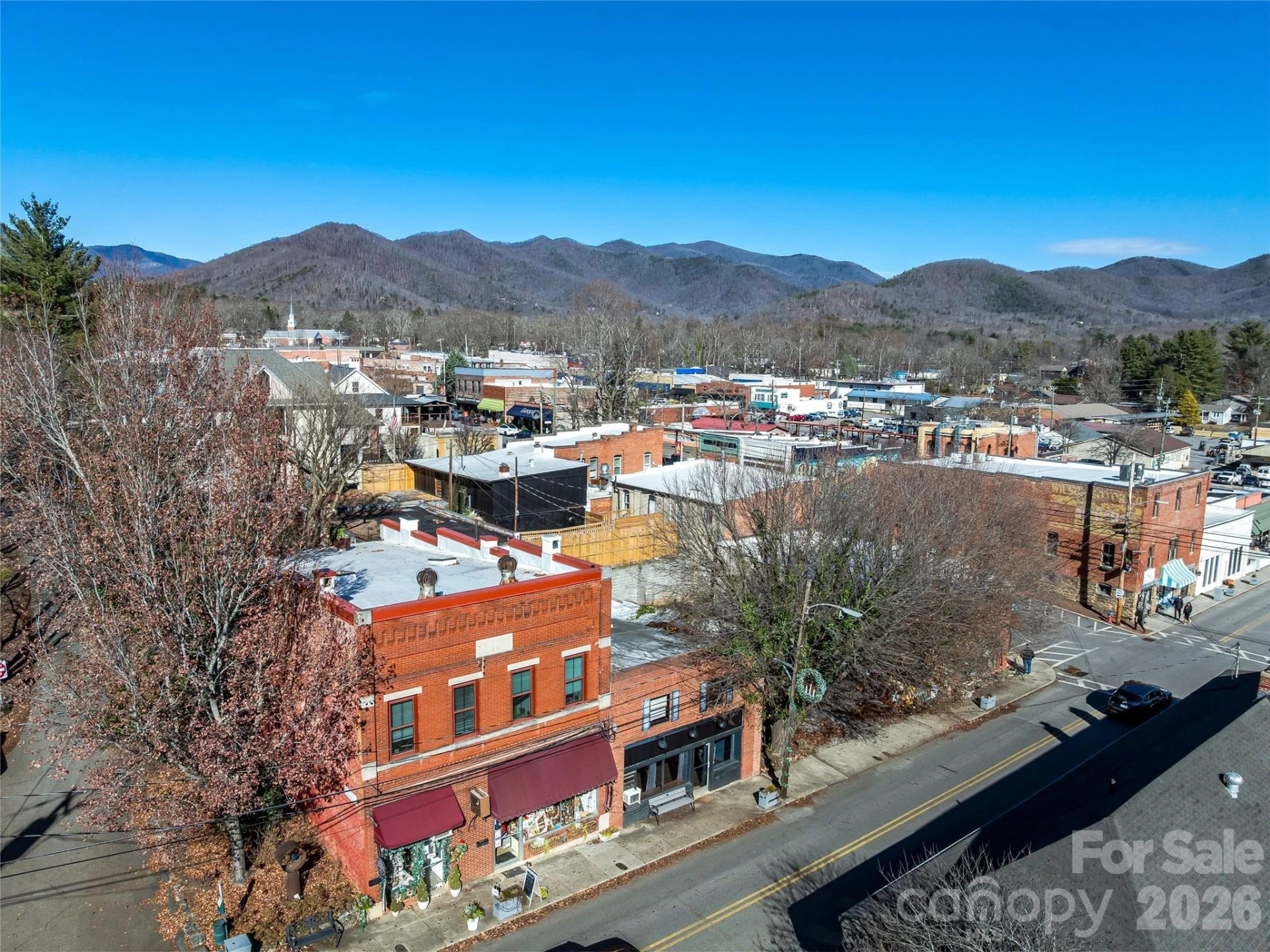204 Sutton Avenue - Photo 5