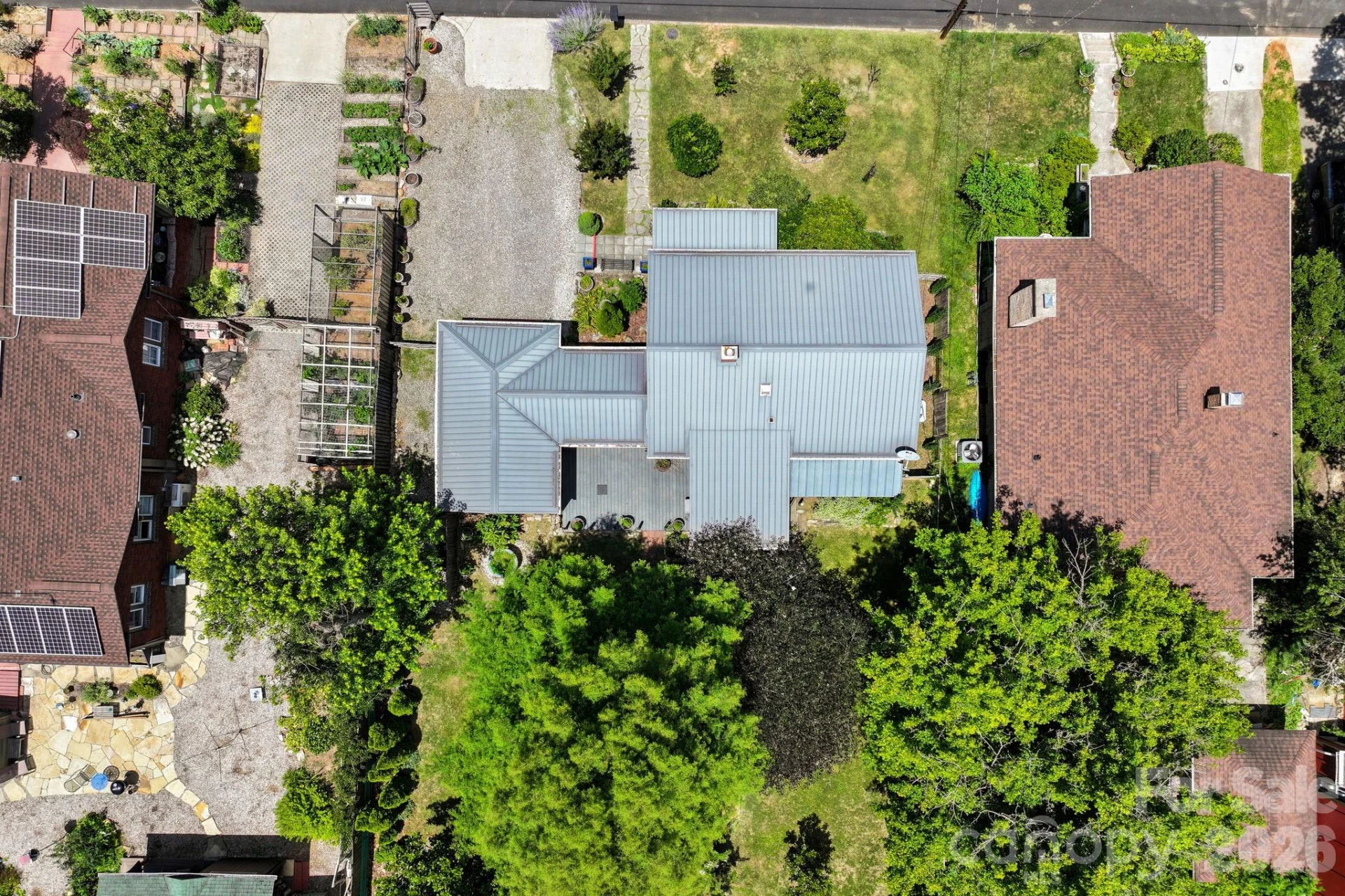 10 Eola Avenue - Photo 26