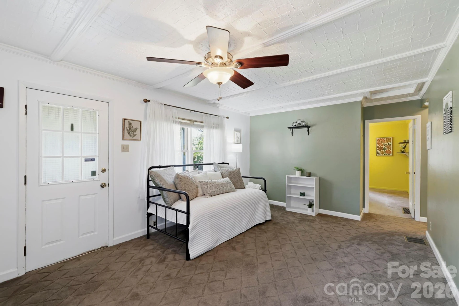 10 Eola Avenue - Photo 7