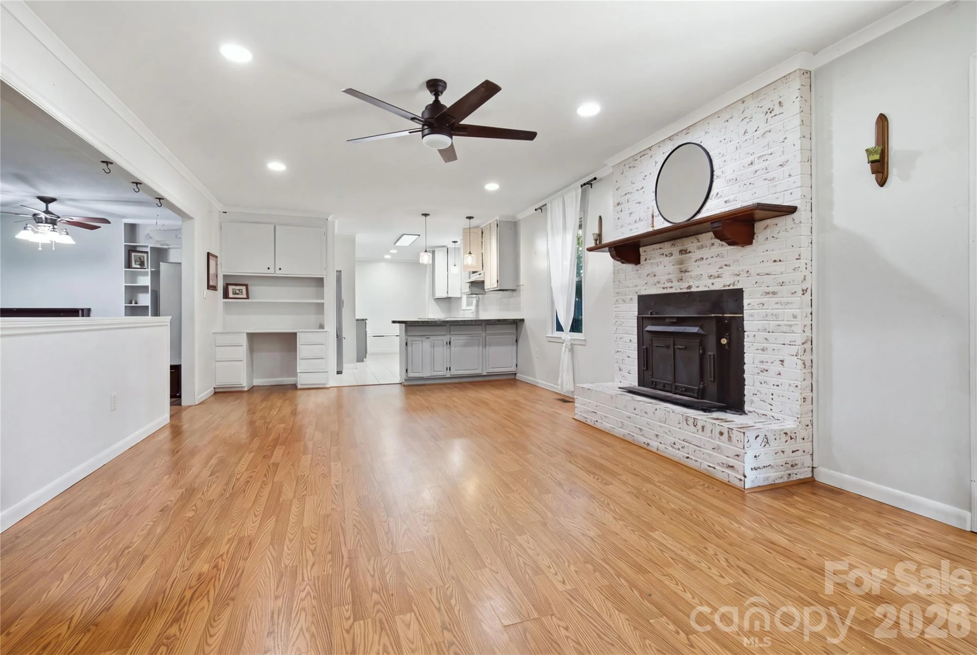 169 Greenbriar Drive - Photo 2