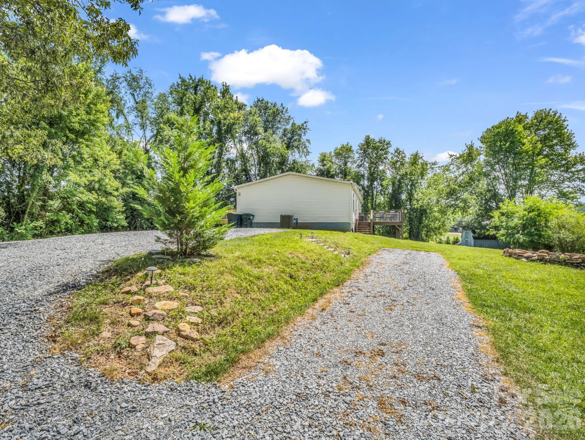 210 Banner Farm Road - Photo 13