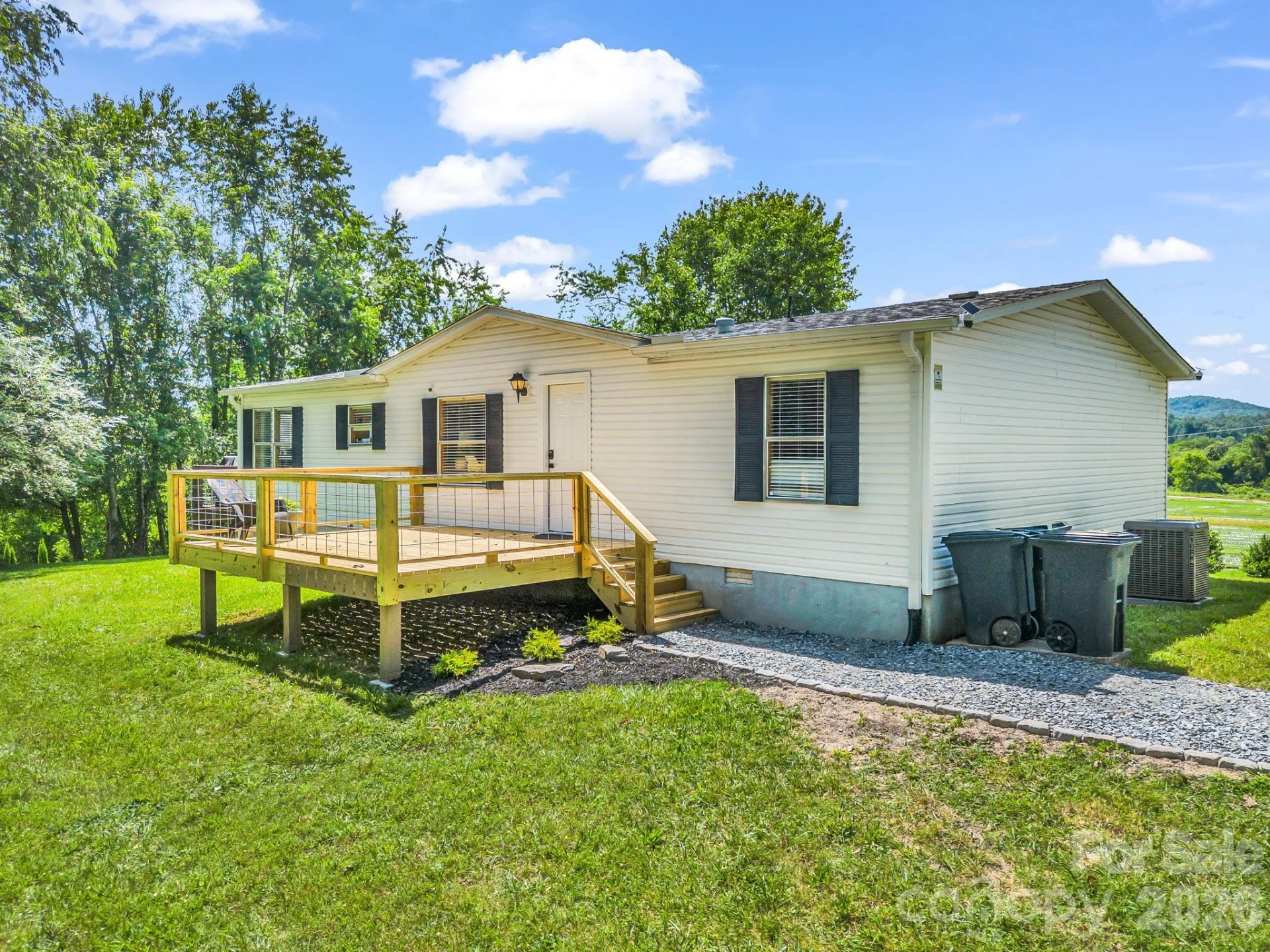 210 Banner Farm Road - Photo 3