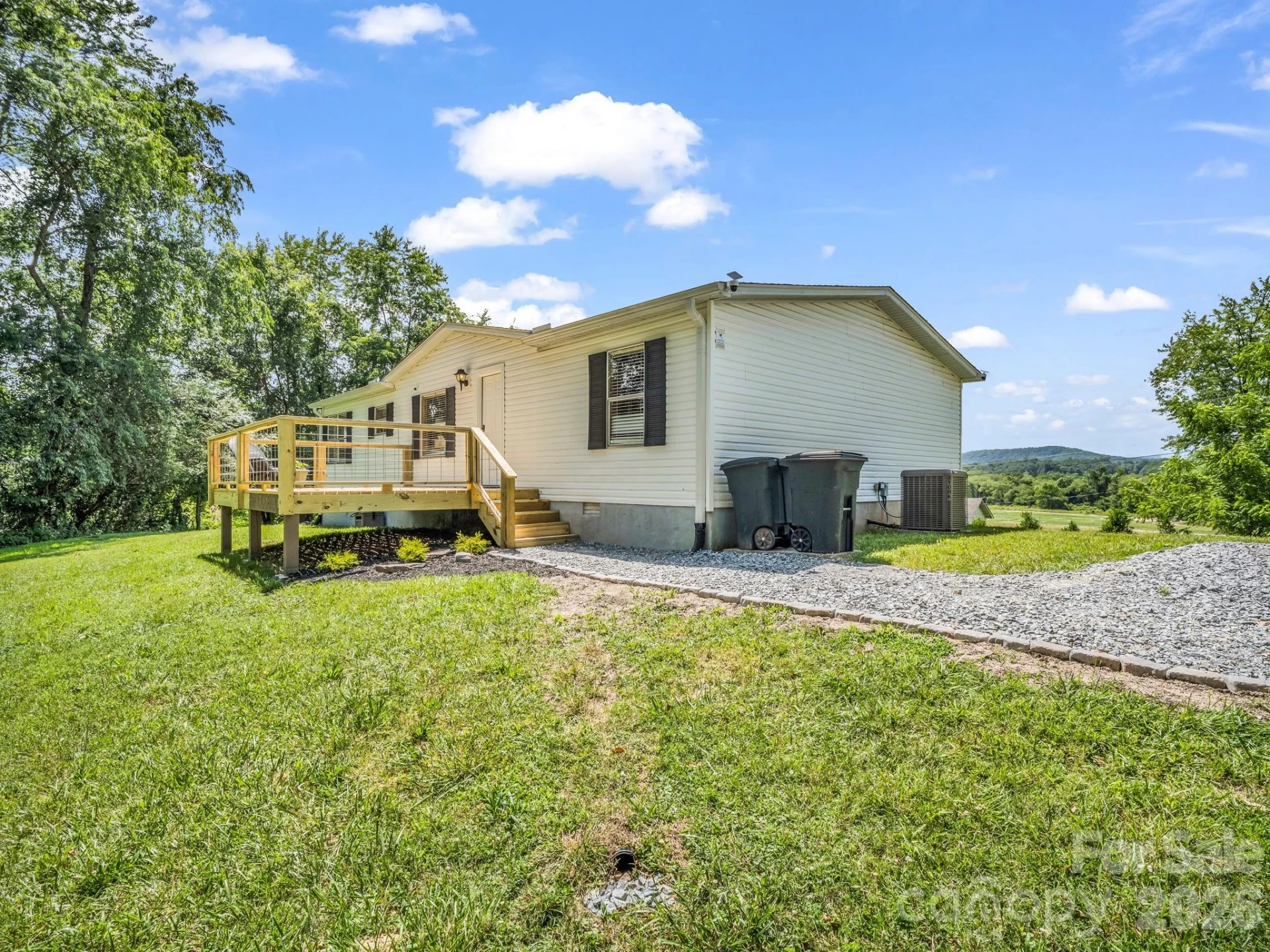 210 Banner Farm Road - Photo 4
