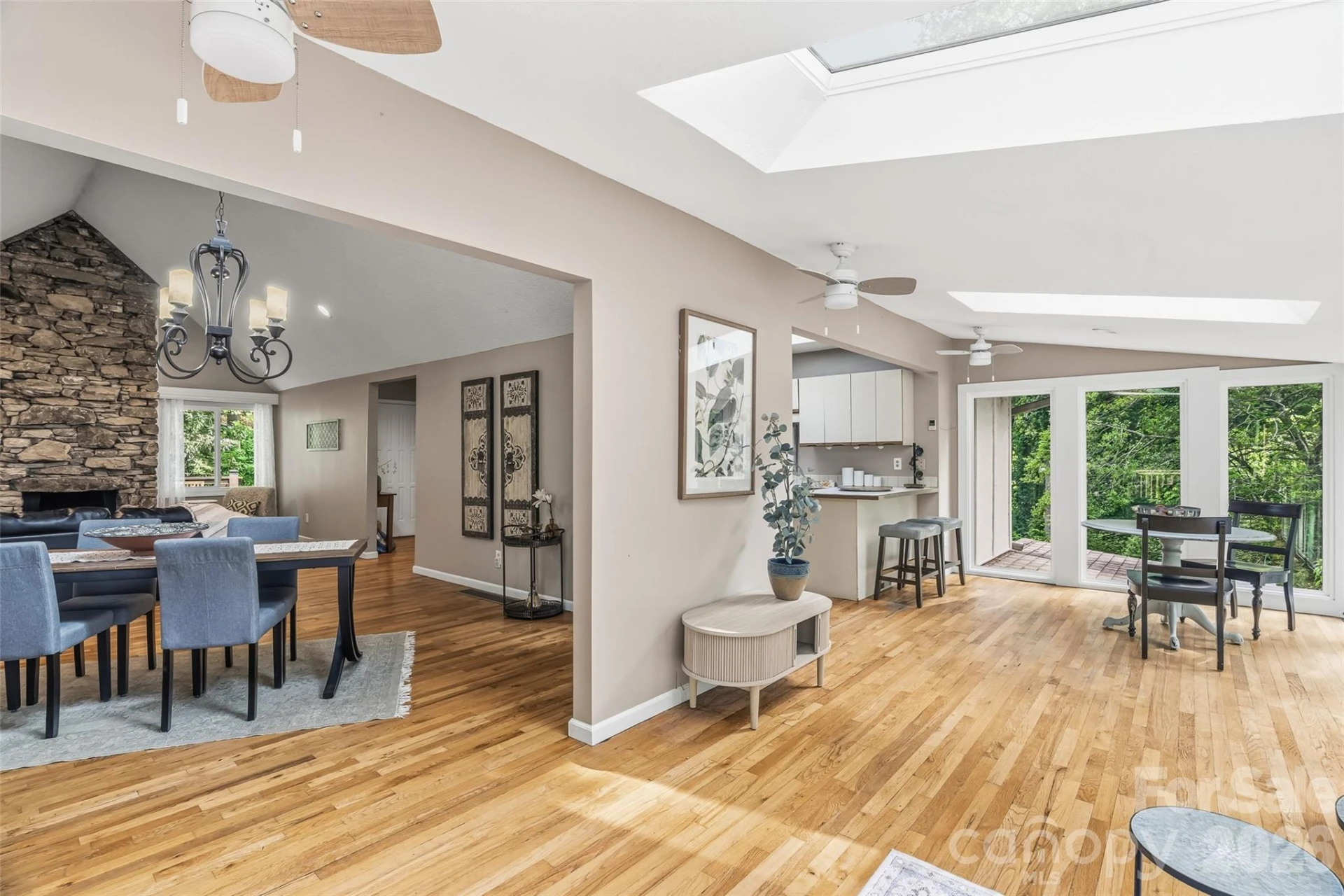16 Canterbury Drive - Photo 13