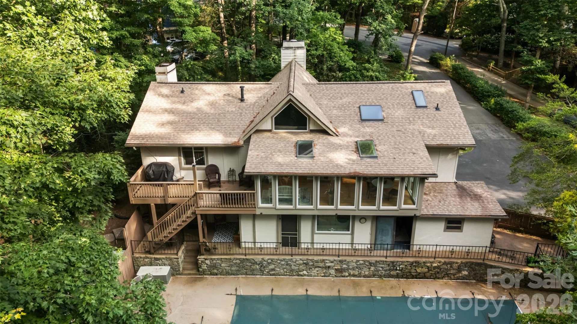 16 Canterbury Drive - Photo 33