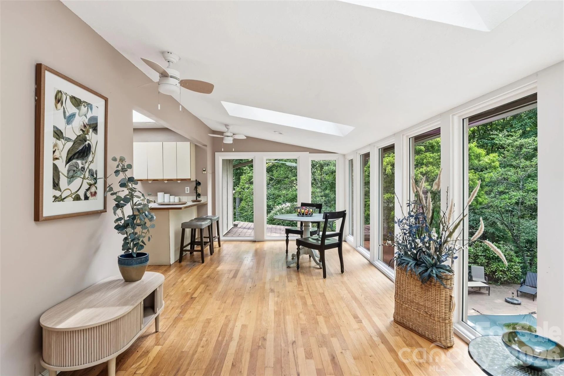 16 Canterbury Drive - Photo 8