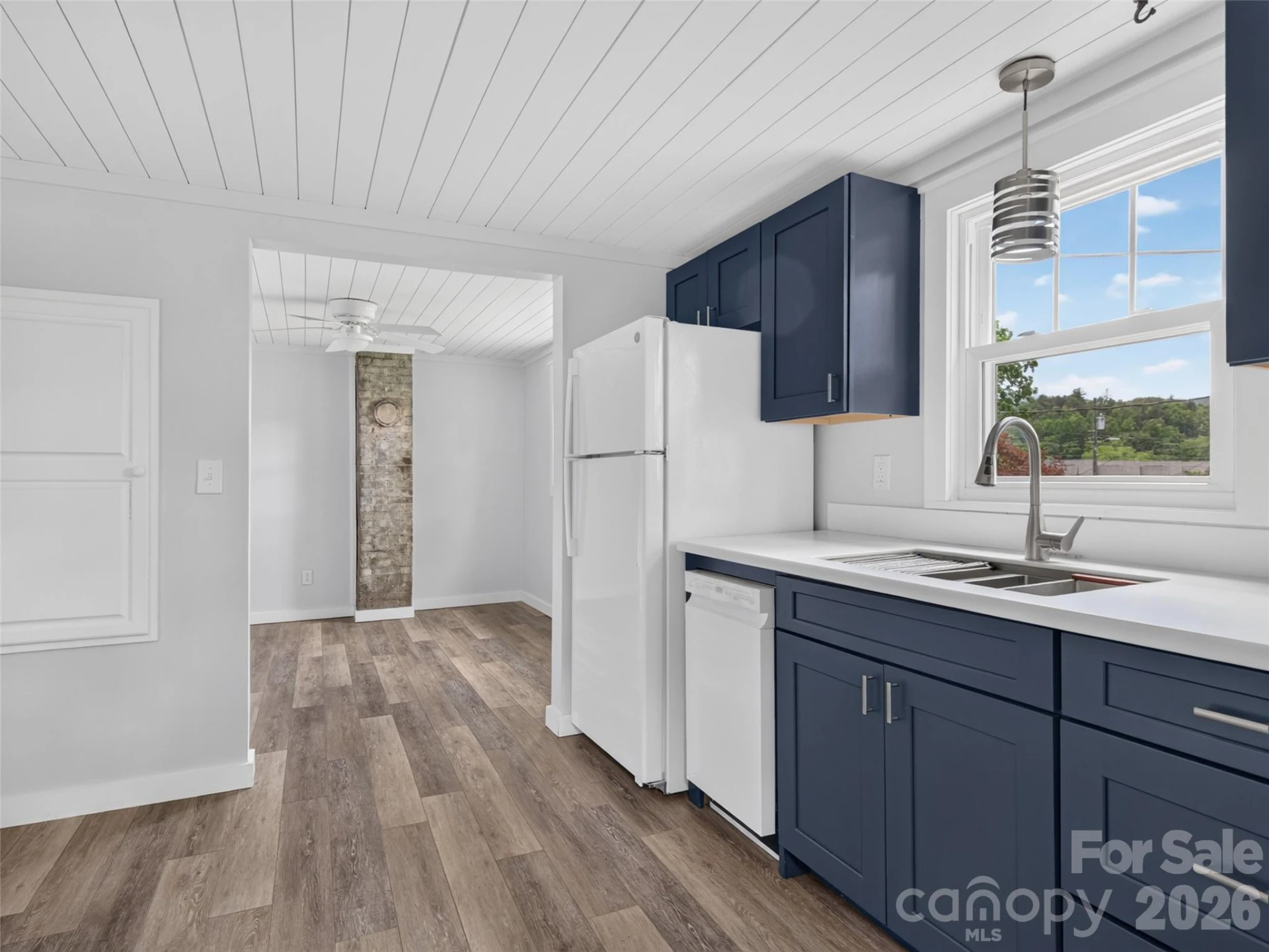250 Oakdale Street - Photo 11