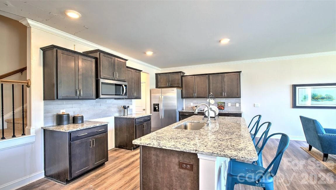 188 Valley Breeze Road - Photo 3