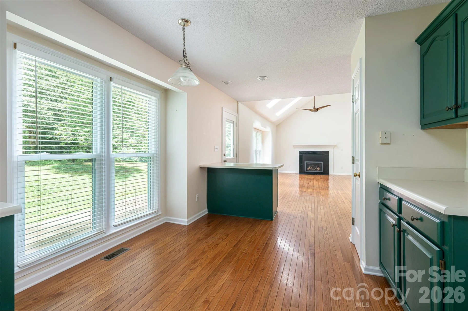 204 Windsor Forest Circle - Photo 16