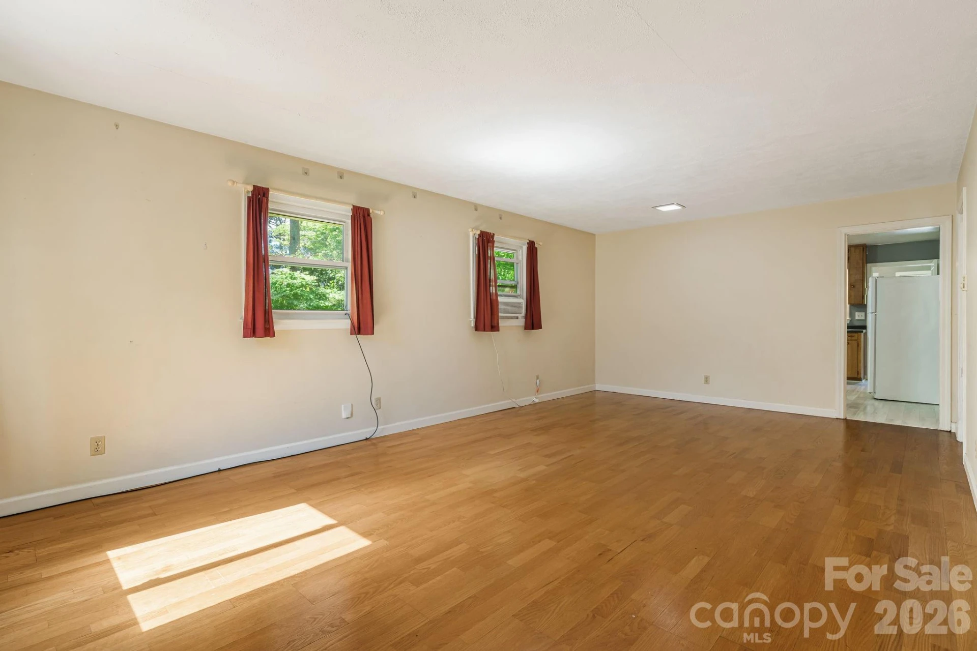 917 Fassifern Court - Photo 11