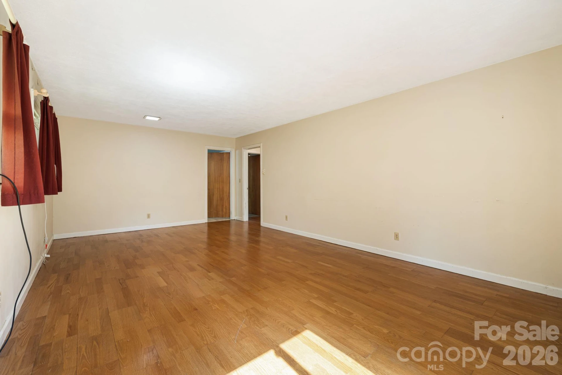 917 Fassifern Court - Photo 12