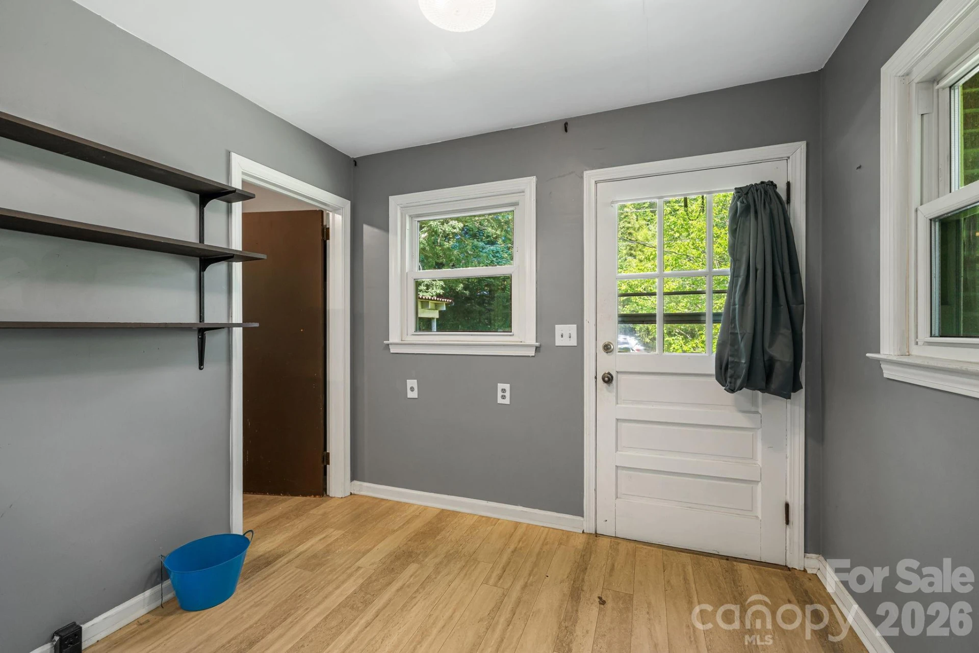 917 Fassifern Court - Photo 21