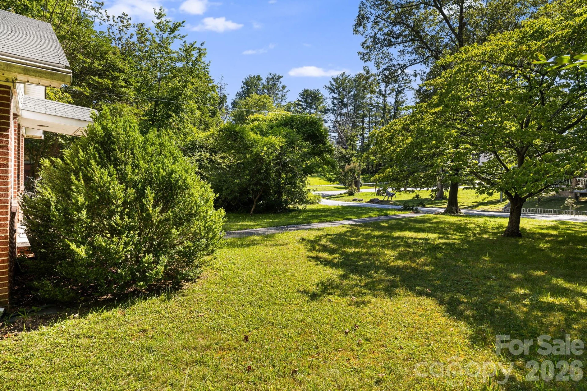 917 Fassifern Court - Photo 24