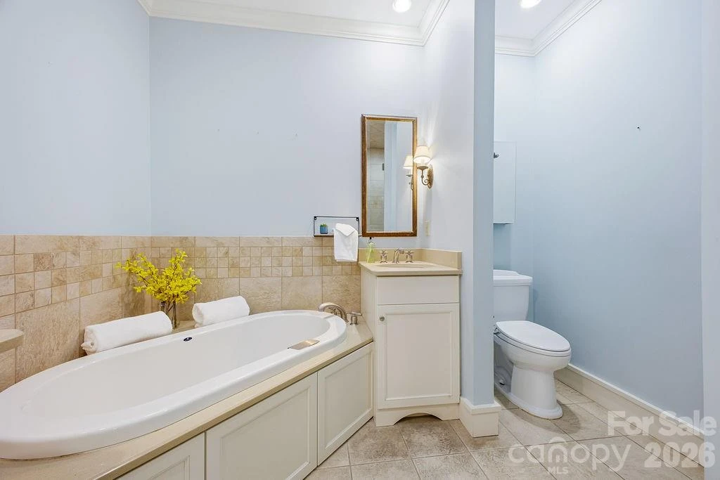 2204 E Cumming Woods Lane - Photo 20