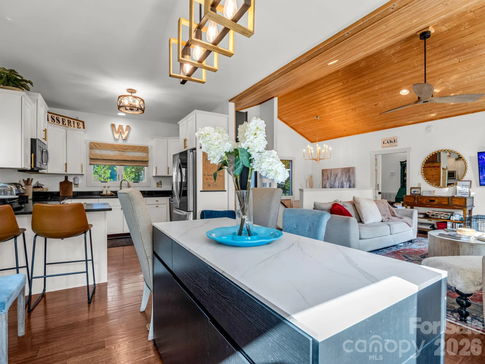 274 Hawks Nest Trail - Photo 19