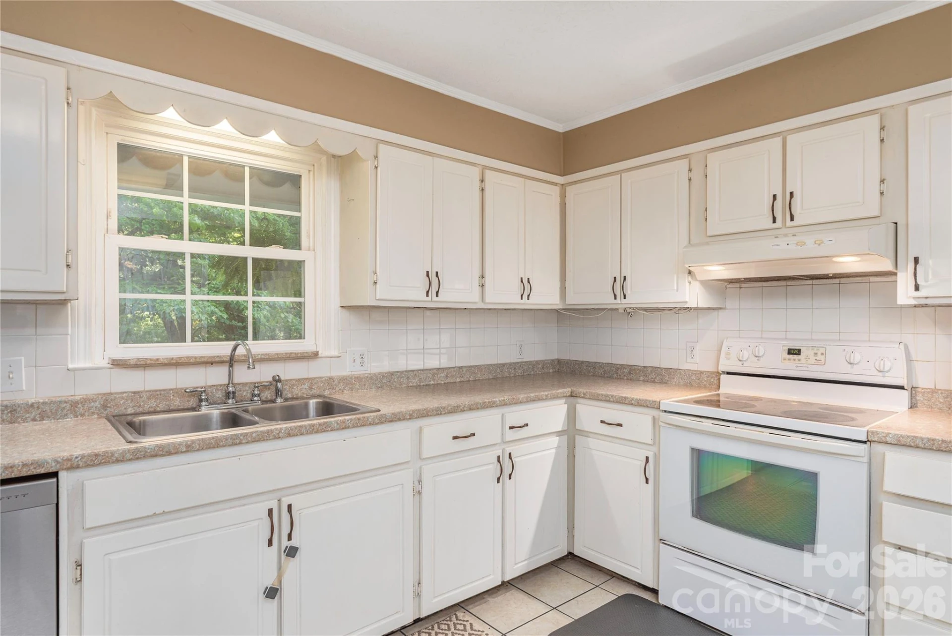 142 Whisperwood Drive #19 - Photo 14
