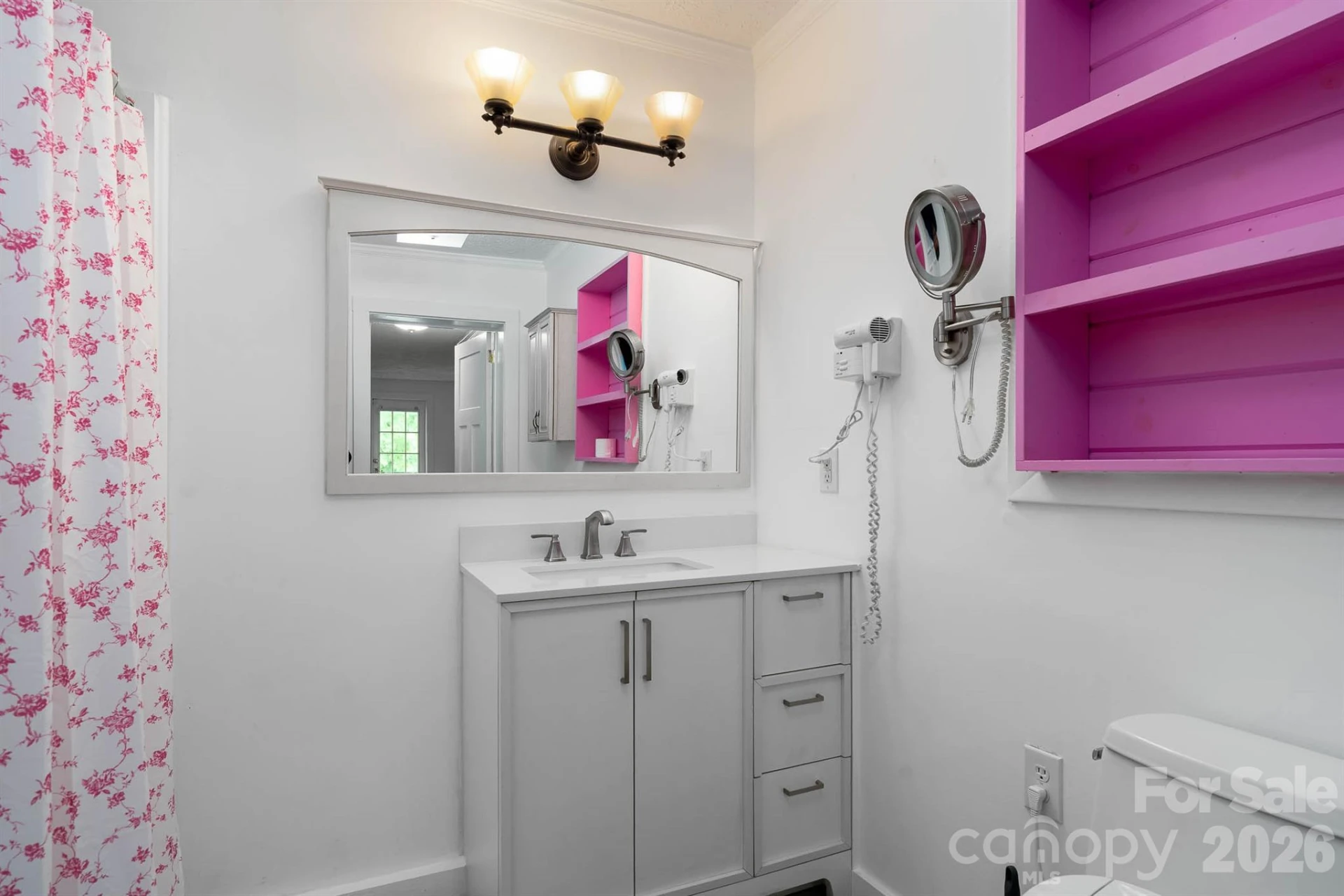 389 Rollins Road - Photo 20