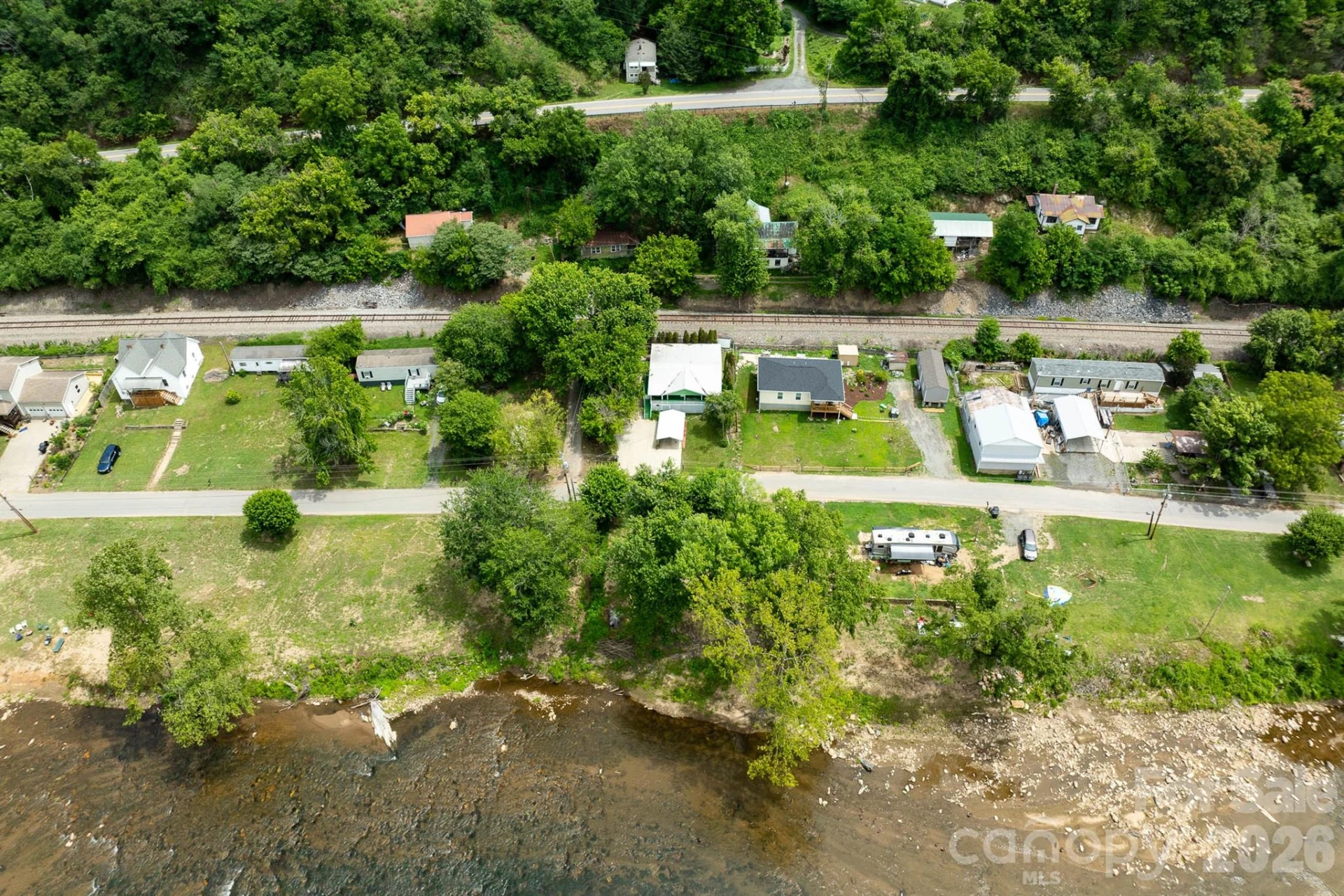 389 Rollins Road - Photo 28