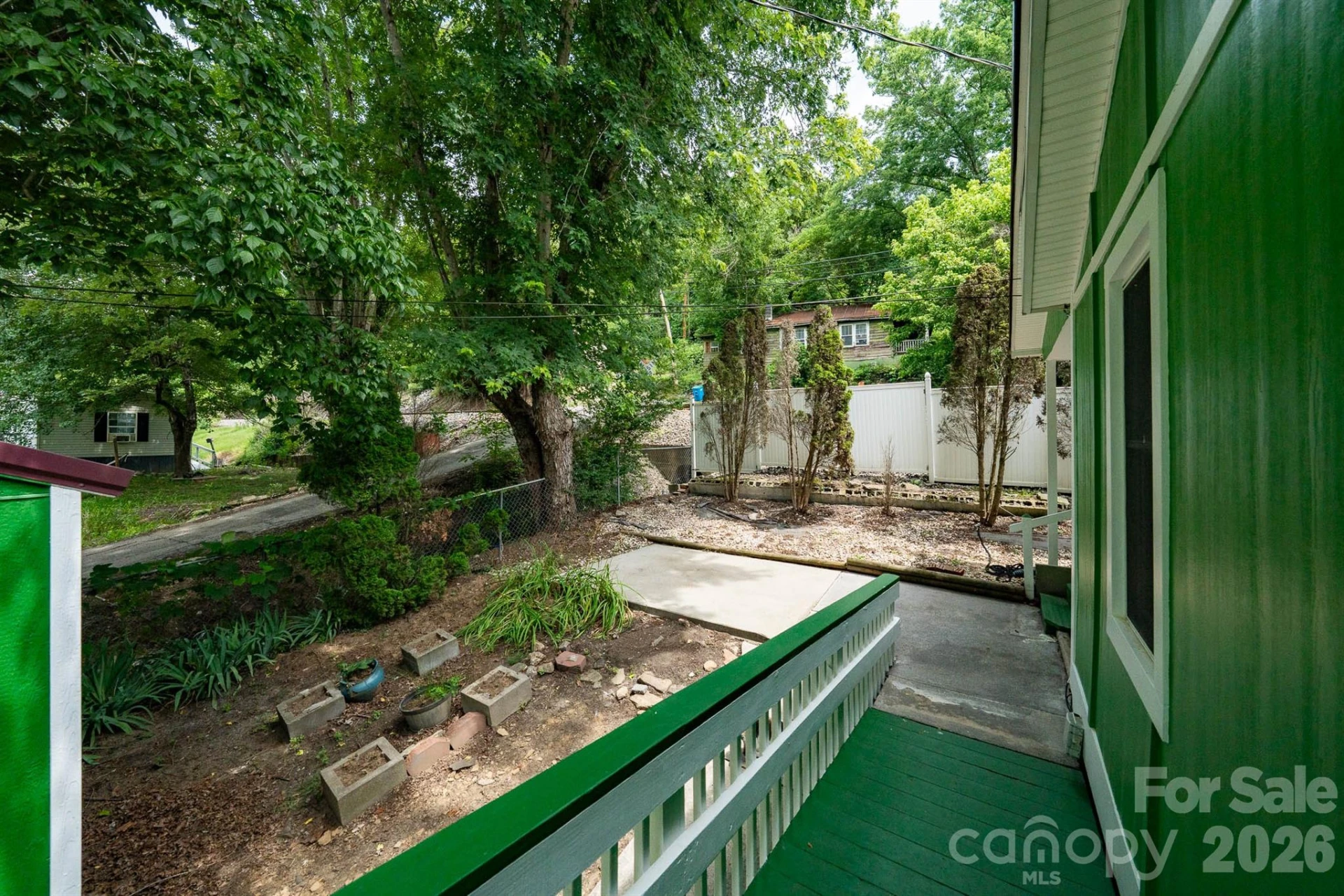 389 Rollins Road - Photo 41