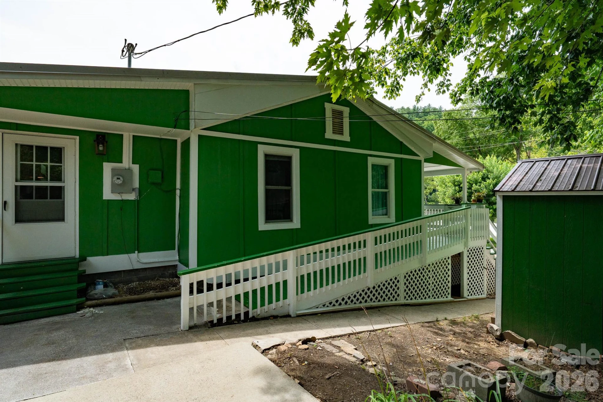 389 Rollins Road - Photo 44