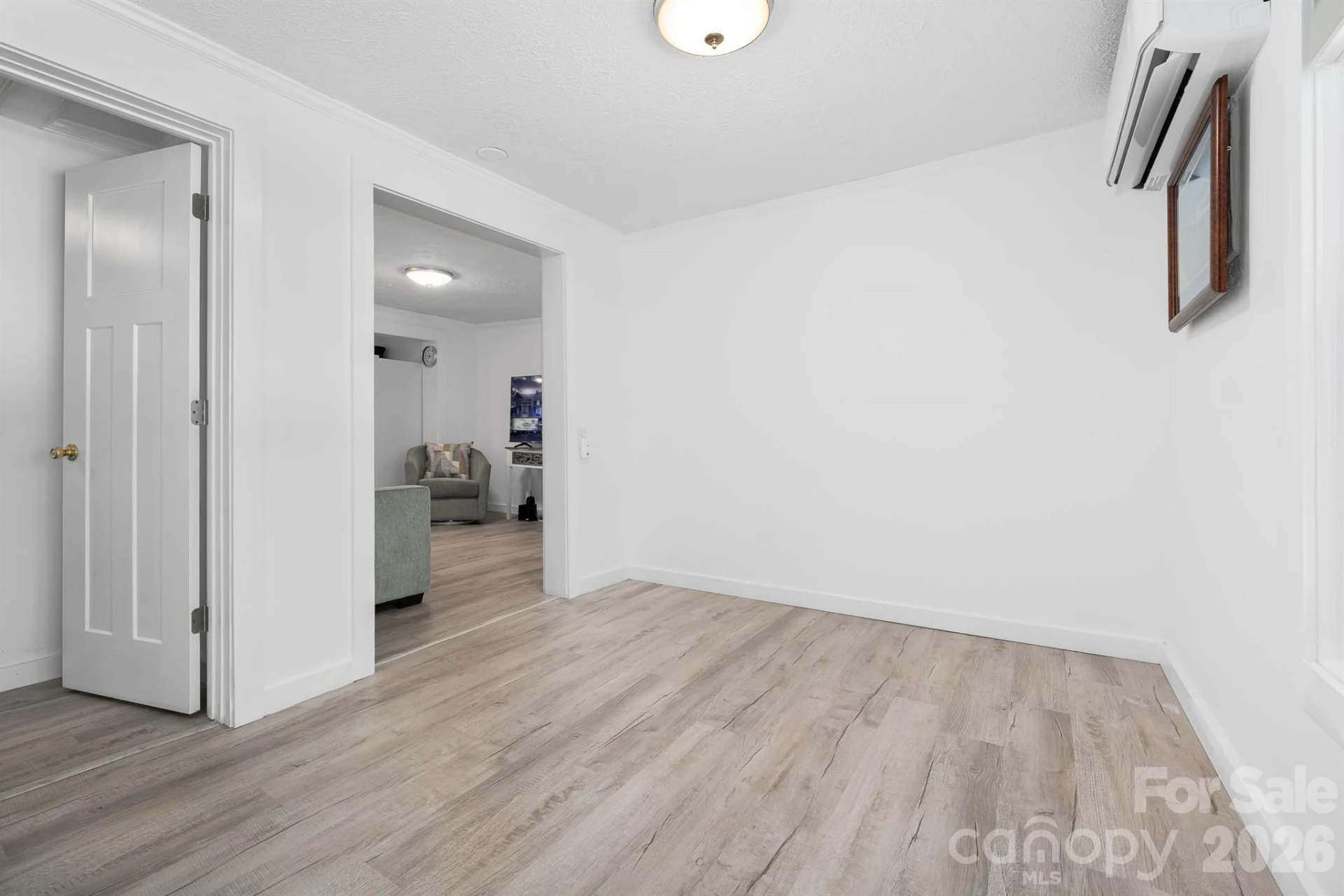 389 Rollins Road - Photo 6
