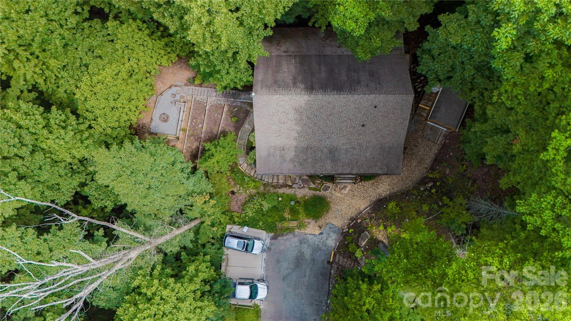 700 Howard Drive - Photo 2