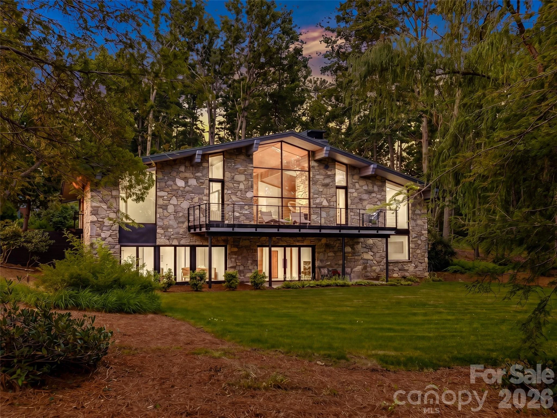 3 Holly Hill Road - Photo 2