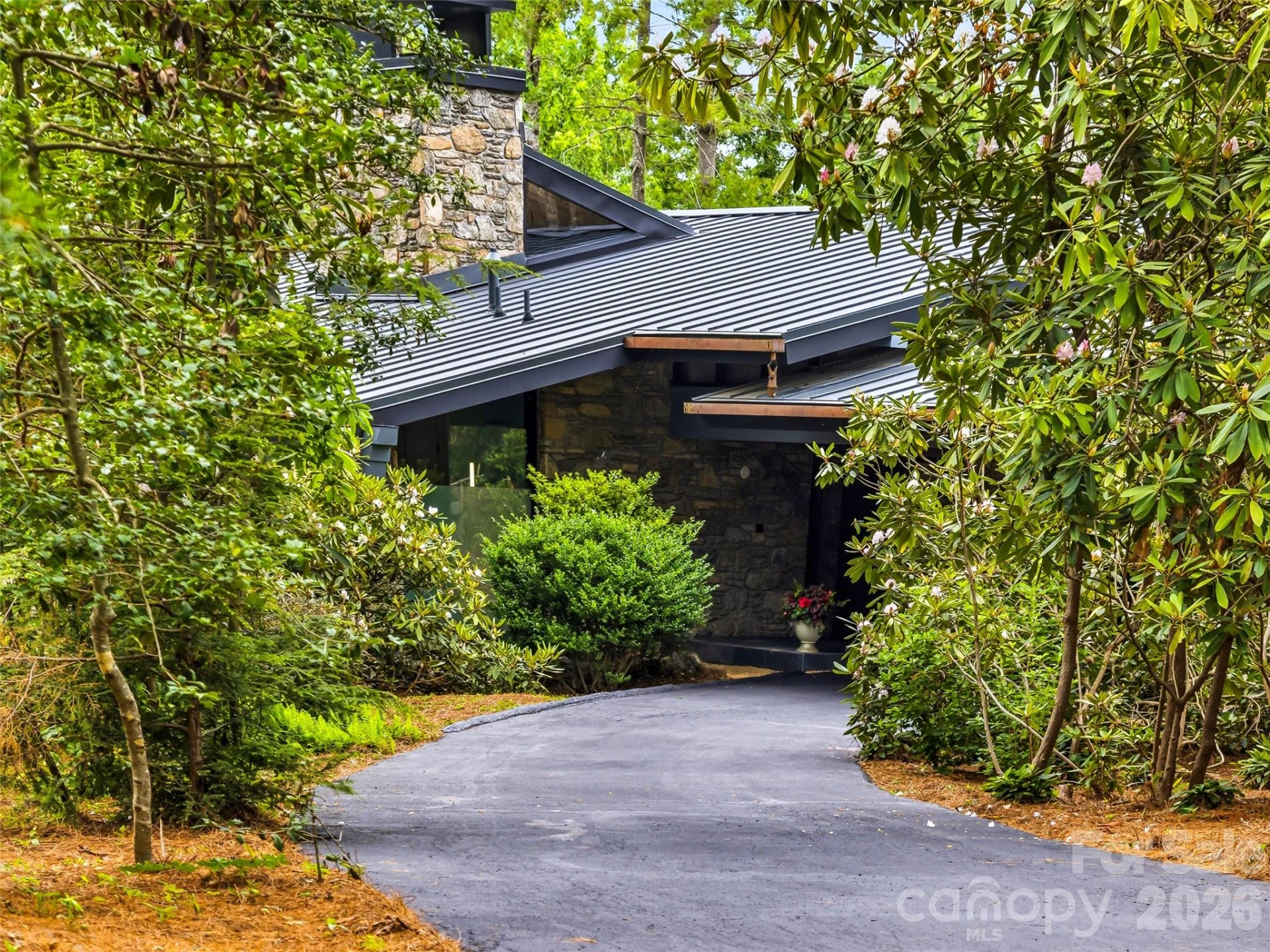 3 Holly Hill Road - Photo 3