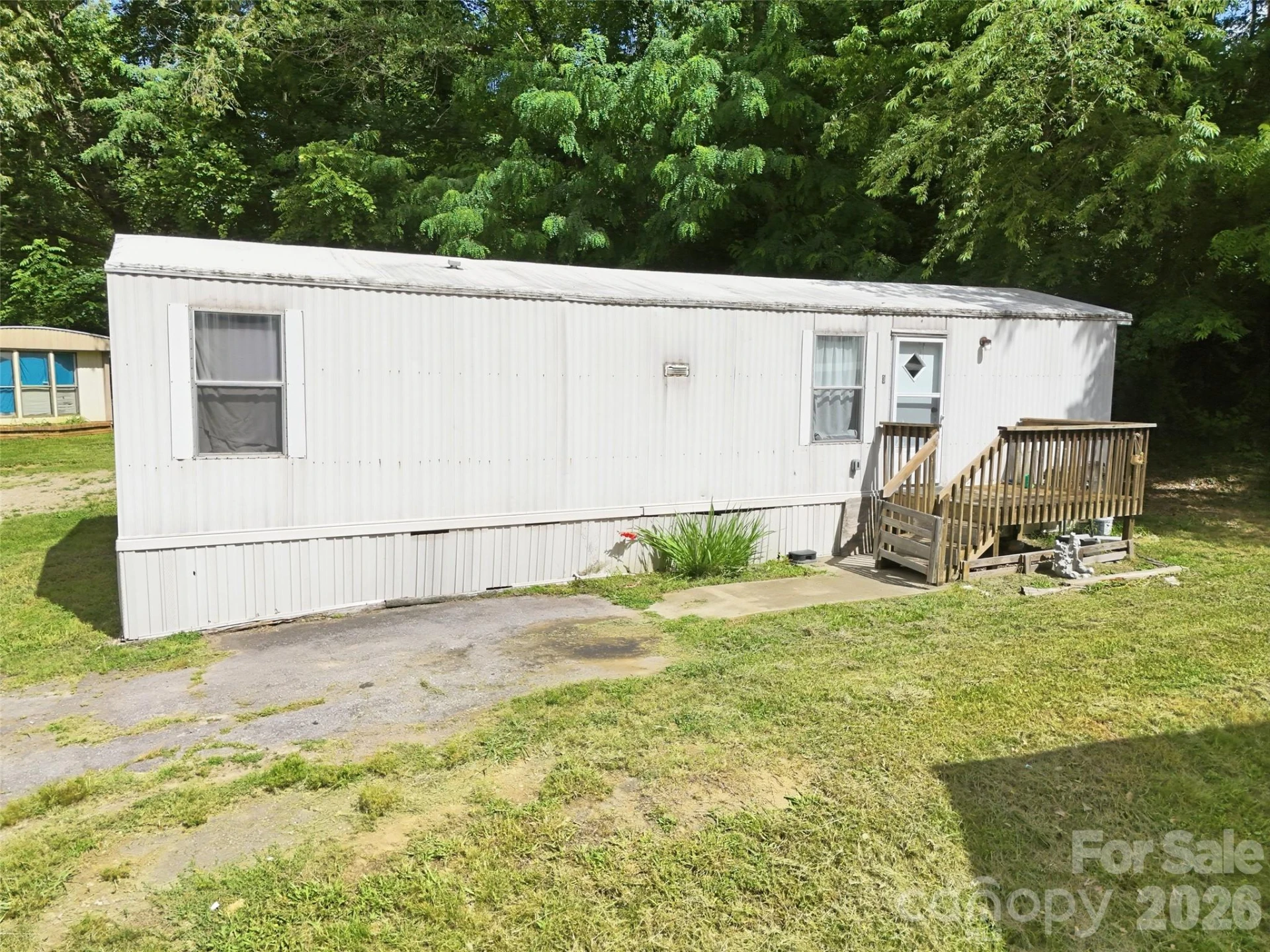 126 Lindsey Road - Photo 3