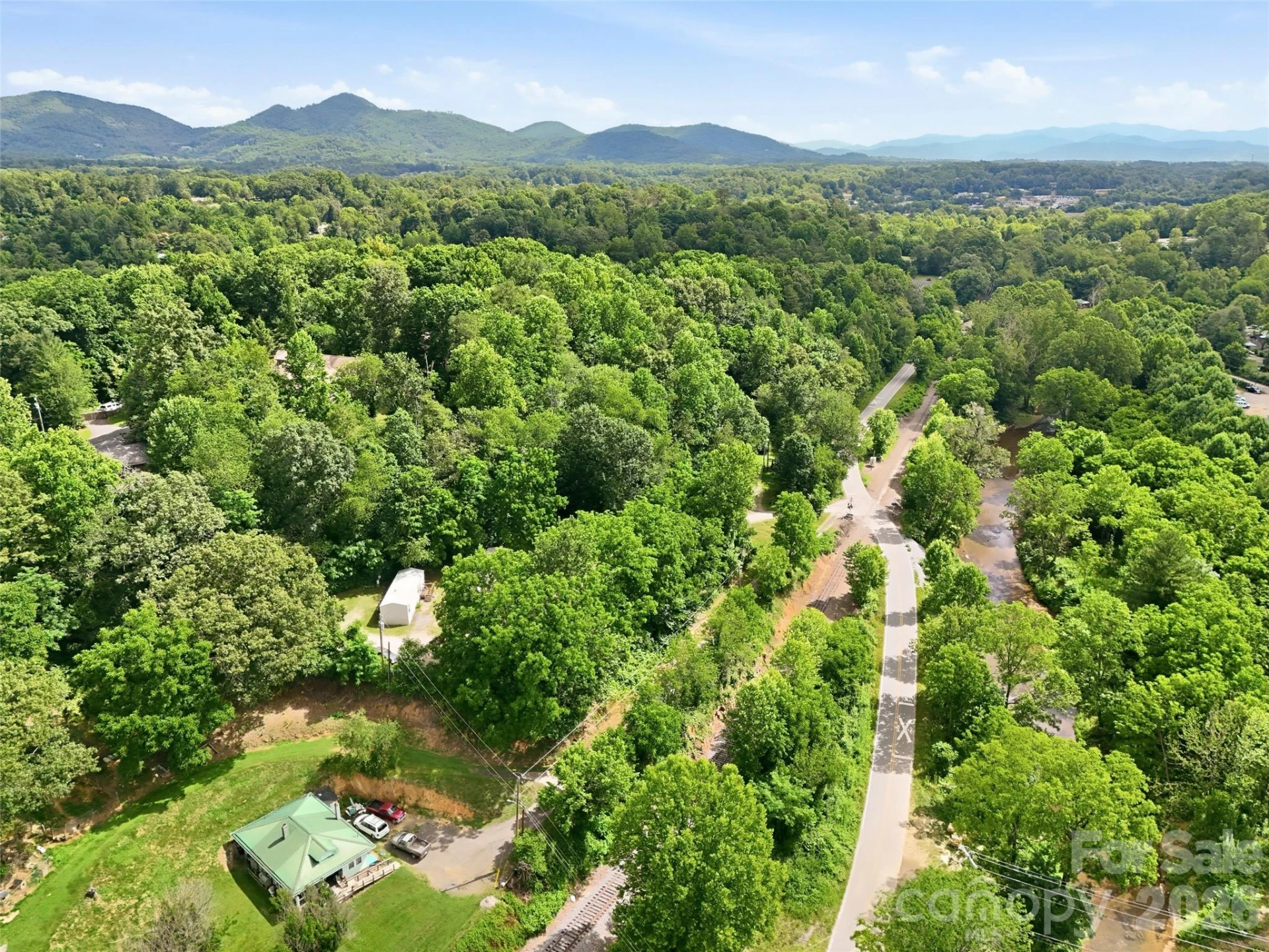 126 Lindsey Road - Photo 10