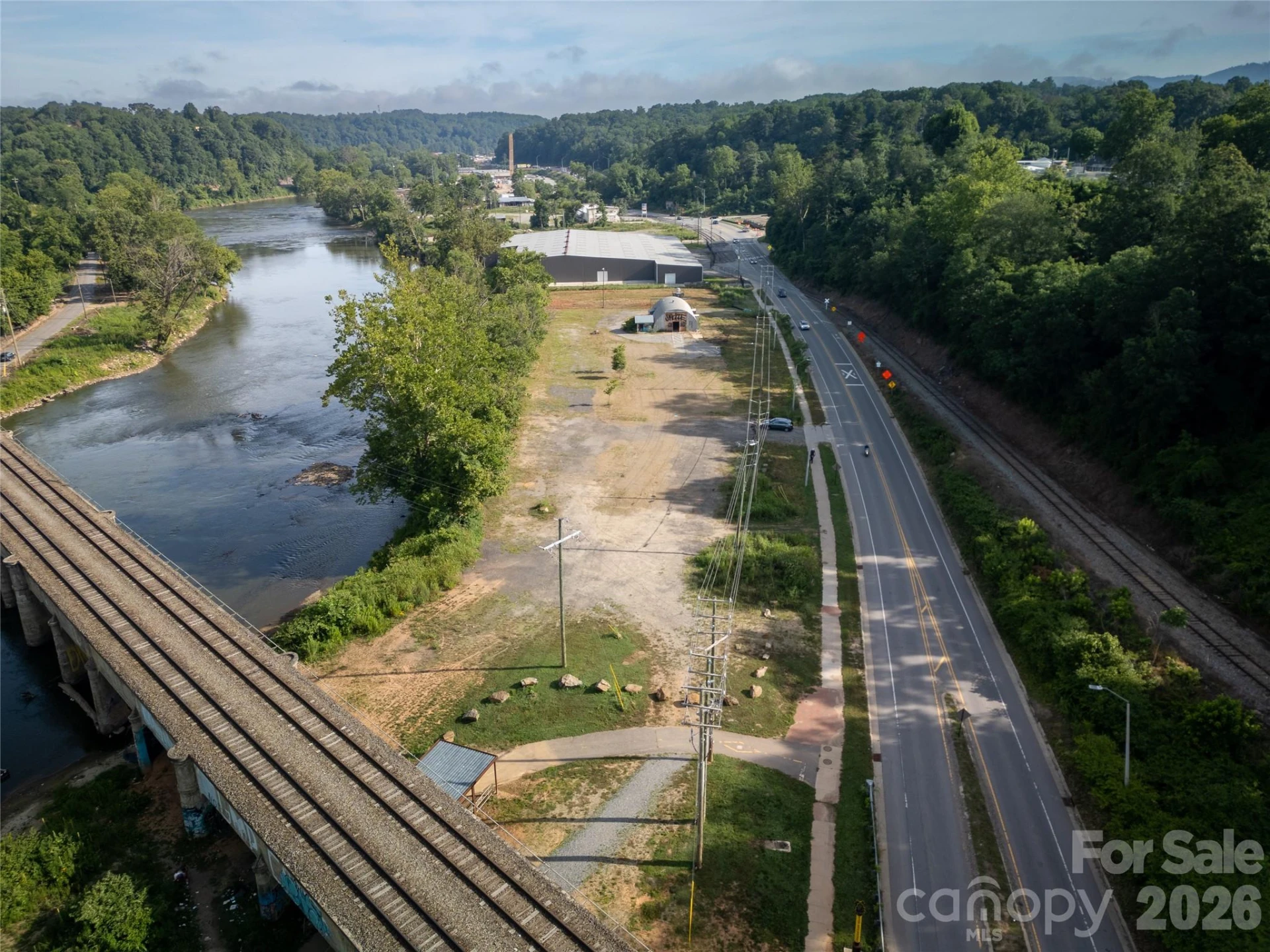 388 Riverside Drive - Photo 3