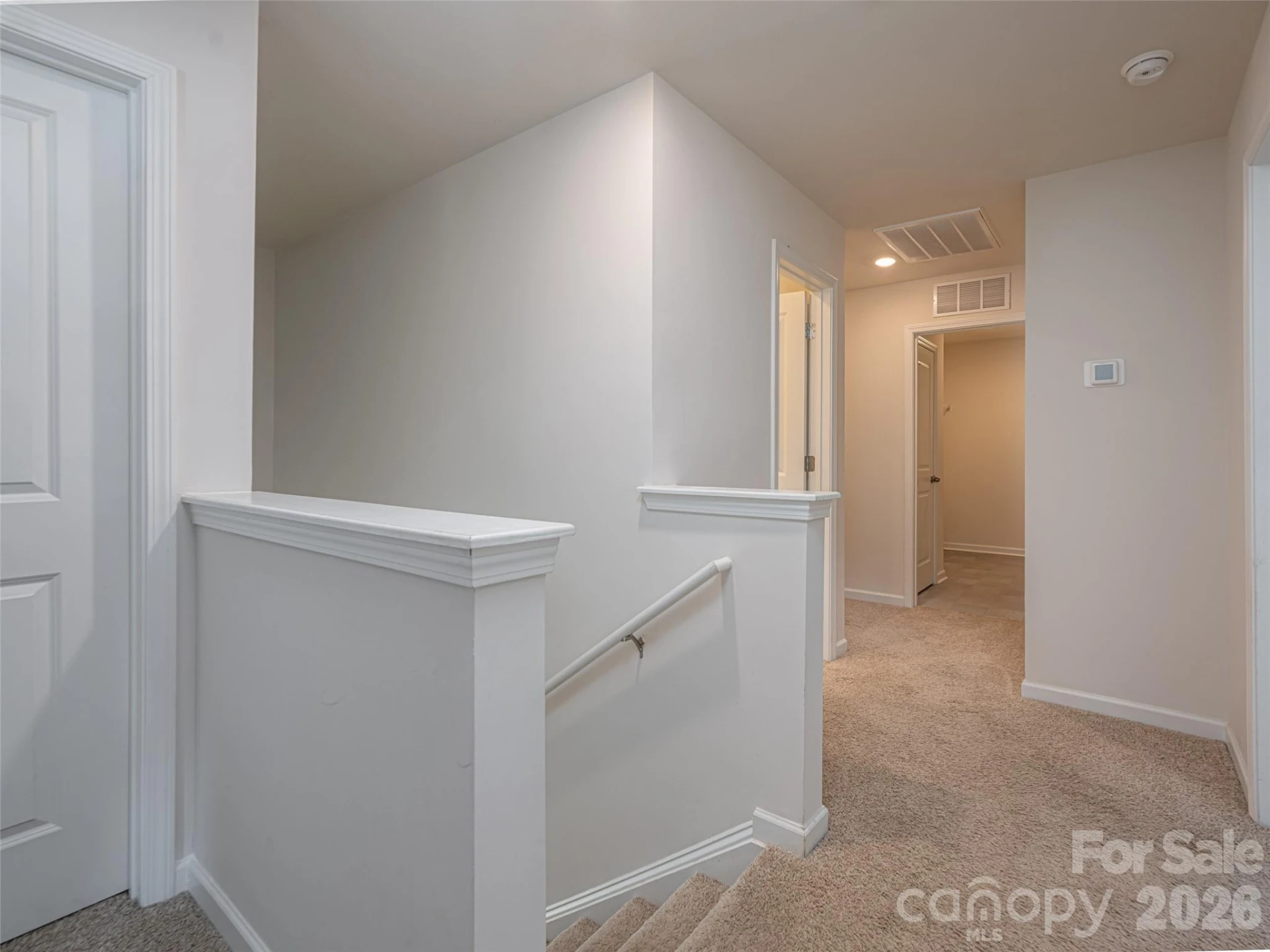 907 Newport Court - Photo 24