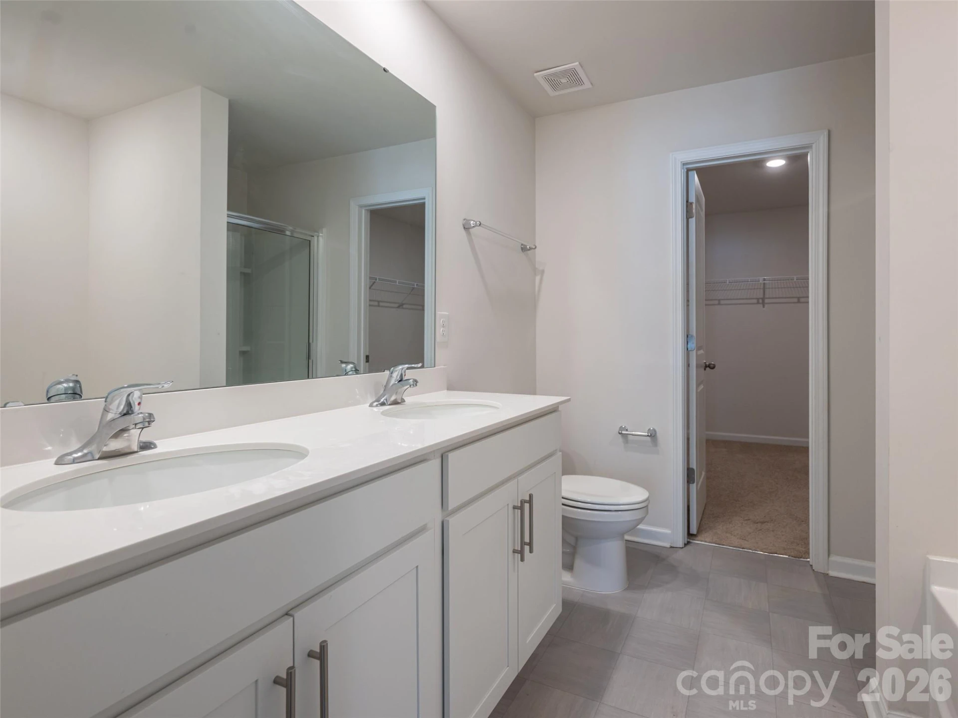 907 Newport Court - Photo 29