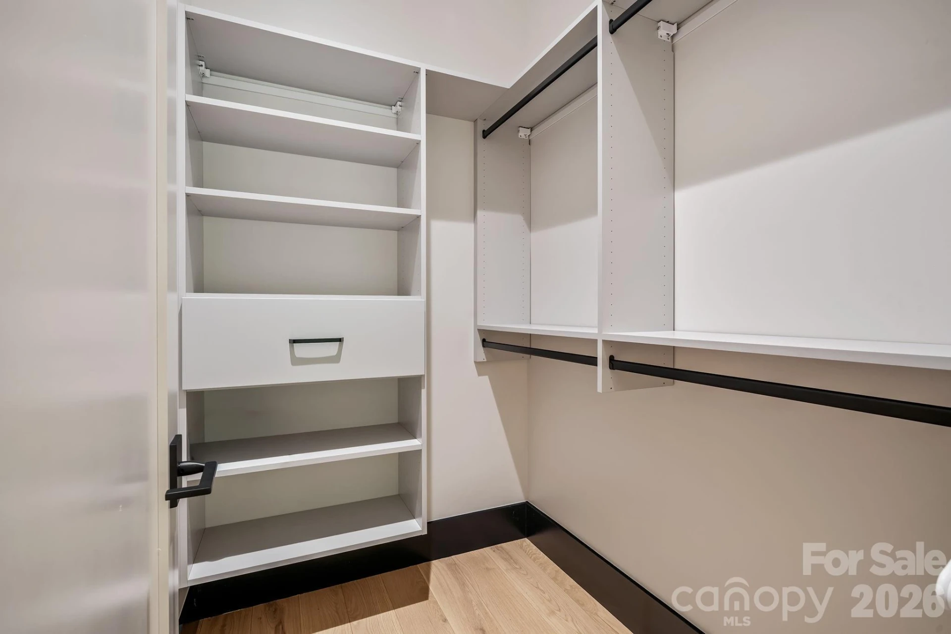 504 Hollow Trail - Photo 30
