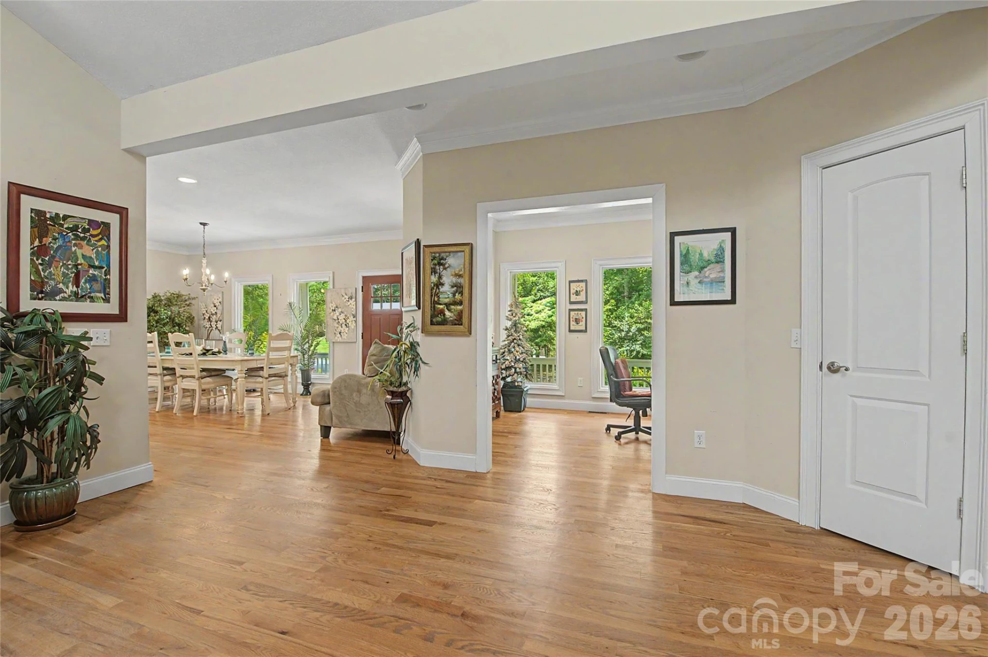 312 Benjamin Way - Photo 17