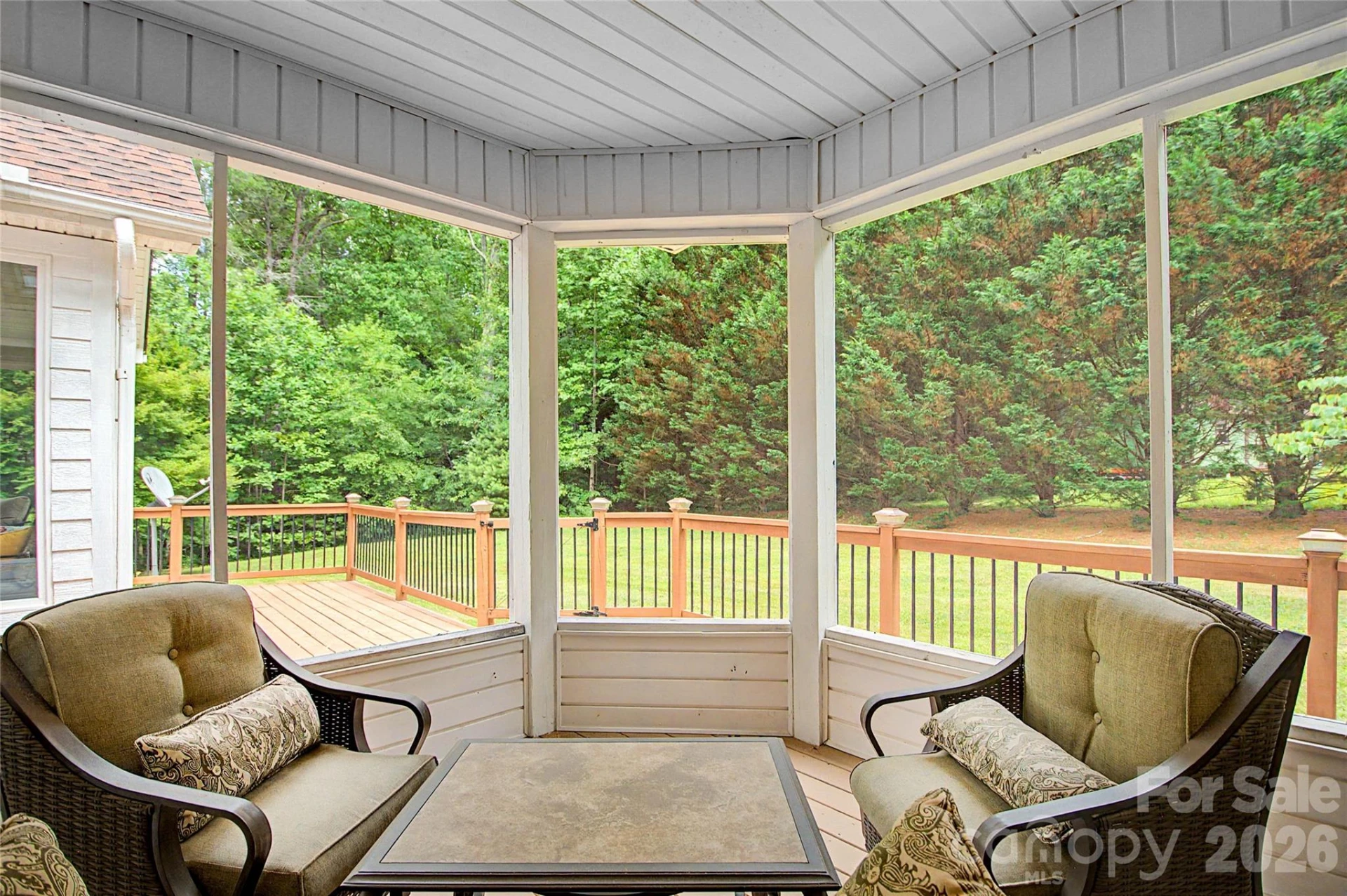 312 Benjamin Way - Photo 25