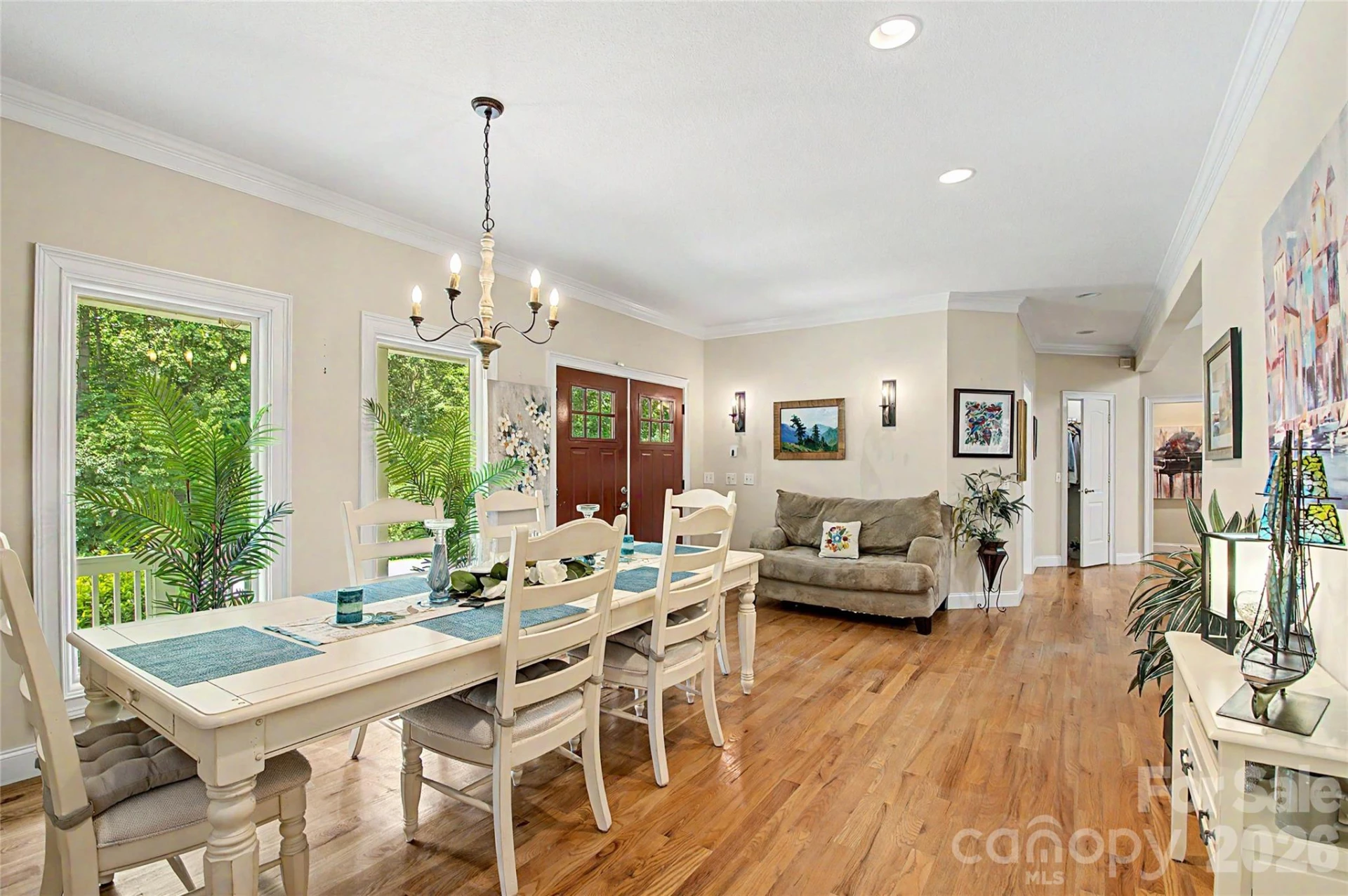 312 Benjamin Way - Photo 5