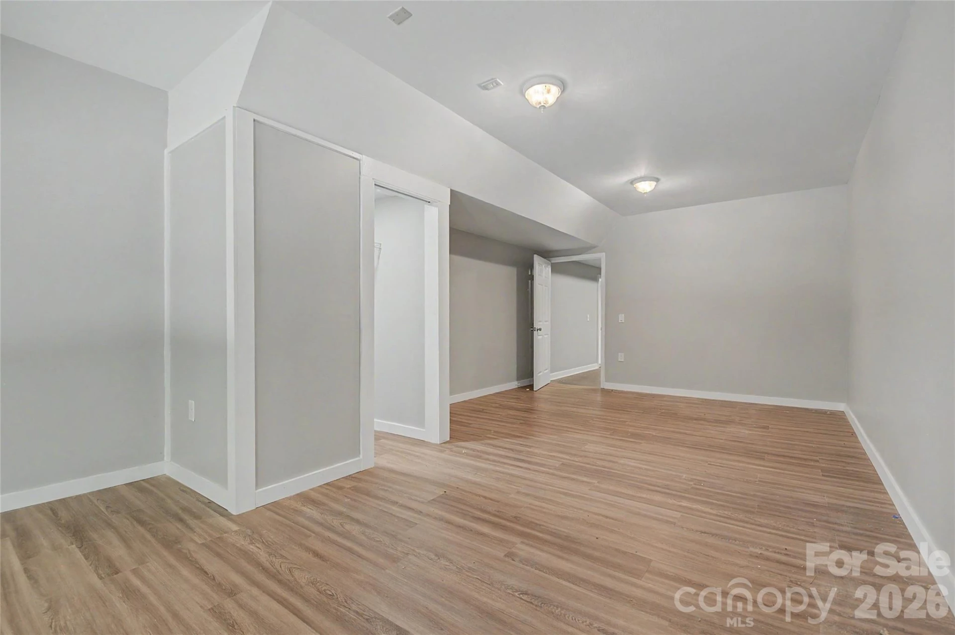 312 Benjamin Way - Photo 43