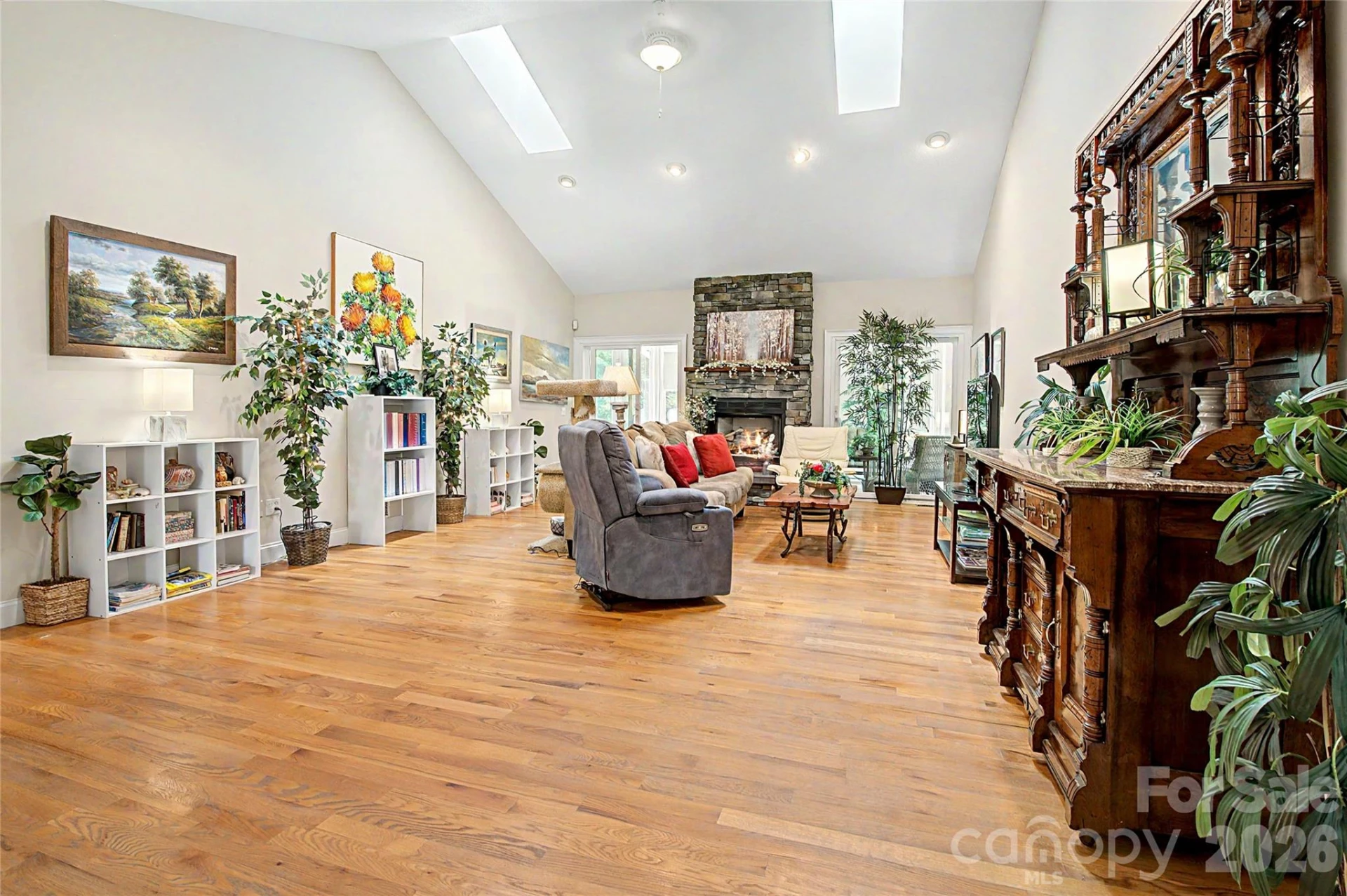 312 Benjamin Way - Photo 7
